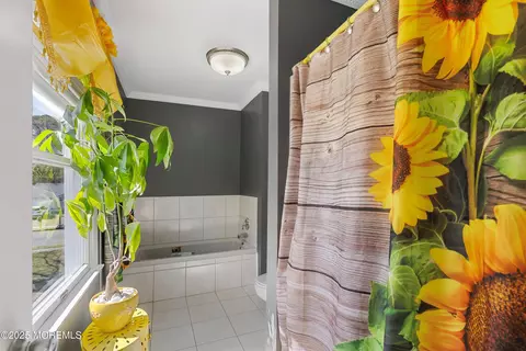 682 Windsor Rd, Brick, NJ 08723 photo 30