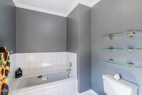 682 Windsor Rd, Brick, NJ 08723 photo 31