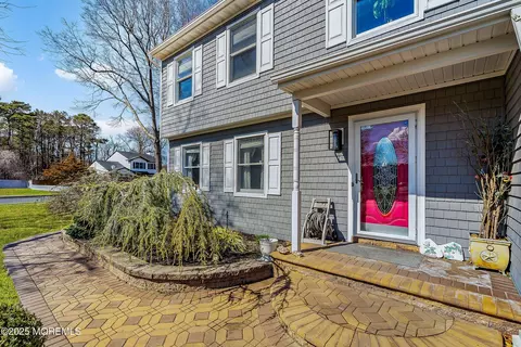 682 Windsor Rd, Brick, NJ 08723 photo 10