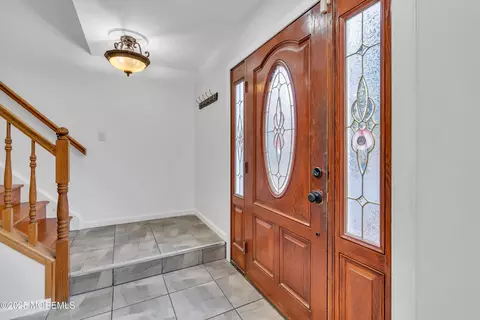 Entry Way - 115 Leesville Rd, Jackson, NJ 08527 photo 1 of 2