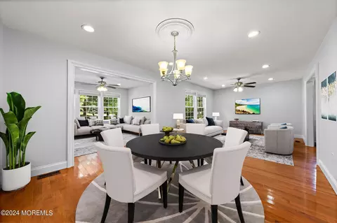 15 Betsy Ross Dr # A, Monroe, NJ 08831
