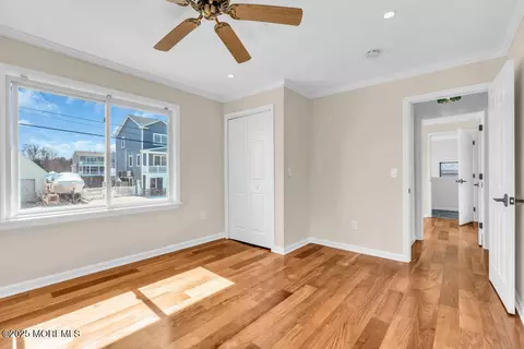 Bedroom - 23 Bayview Dr, Waretown, NJ 08758 photo 6 of 6