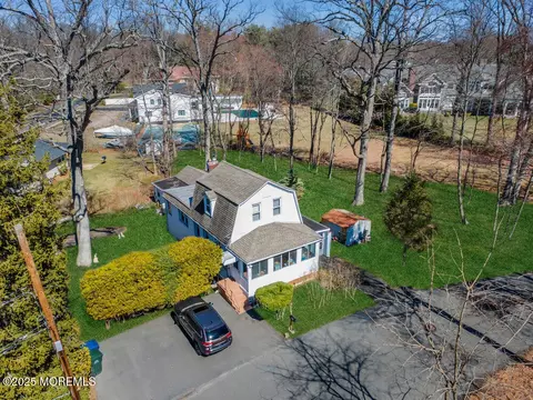 901 Beverly Ave, Ocean, NJ 07712