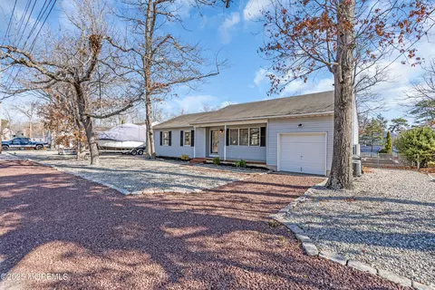 Exterior - 1612 Beverly Rd, Forked River, NJ 08731 photo 7 of 7