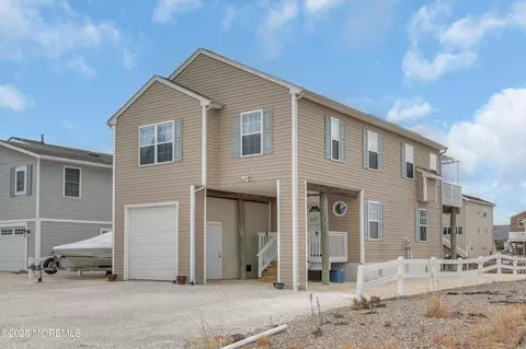 12 S Miami Dr, Little Egg Harbor, NJ 08087