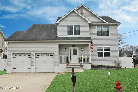 907 Elwood St, Forked River, NJ 08731