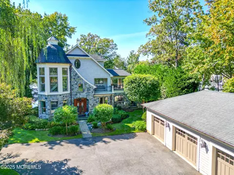 2403 Riverside Ter, Manasquan, NJ 08736