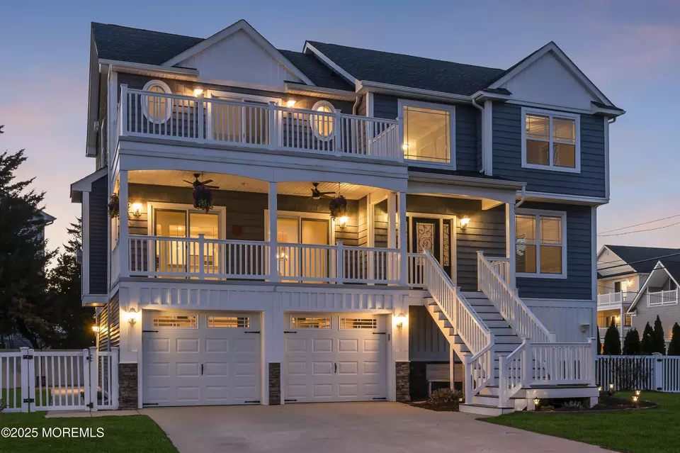 Exterior - 8 Crowell St, Toms River, NJ 08753 photo 1 of 16