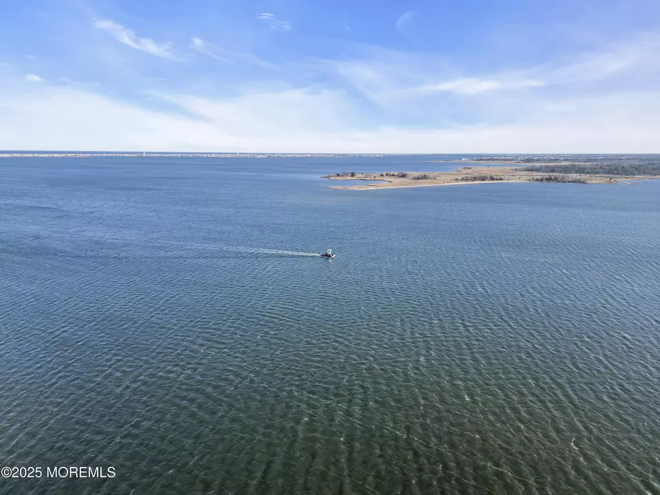 View/Area - 8 Crowell St, Toms River, NJ 08753 photo 7 of 16