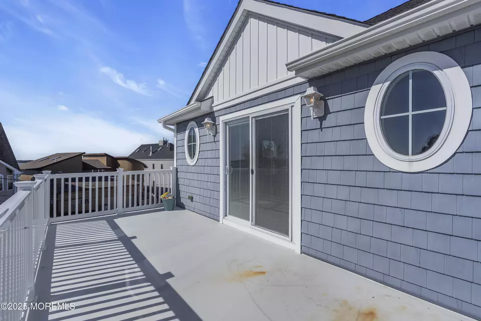 Exterior - 8 Crowell St, Toms River, NJ 08753 photo 6 of 16