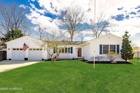 1435 Flintoft Ave, Brick, NJ 08724
