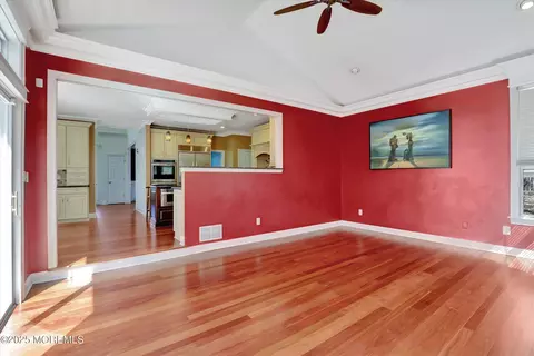Living - 7 Sandpiper Ct, Jackson, NJ 08527 photo 4 of 7