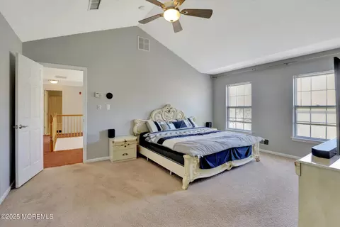 Bedroom - 7 Sandpiper Ct, Jackson, NJ 08527 photo 4 of 7