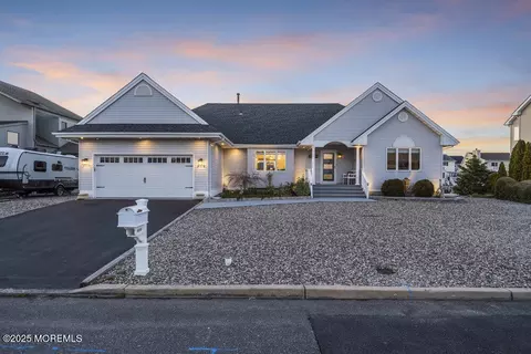 Exterior - 803 Ensign Dr, Forked River, NJ 08731 photo 4 of 9