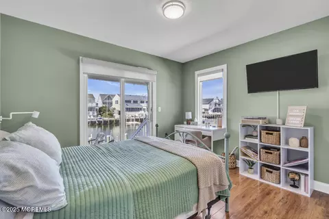 Bedroom - 803 Ensign Dr, Forked River, NJ 08731 photo 2 of 2