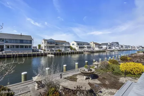 View/Area - 803 Ensign Dr, Forked River, NJ 08731 photo 3 of 9