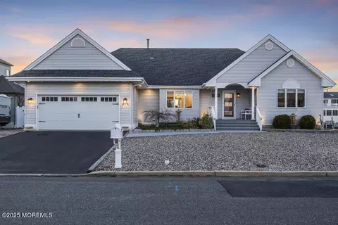 Exterior - 803 Ensign Dr, Forked River, NJ 08731 photo 8 of 9