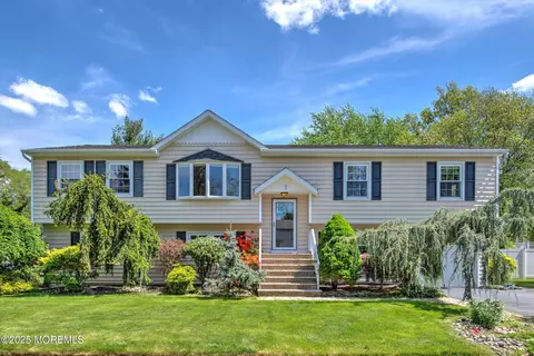 7 Mill Rd, Jamesburg, NJ 08831