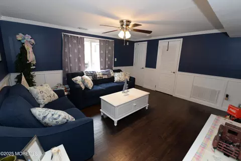 11 Dover St, Jackson, NJ 08527 photo 4