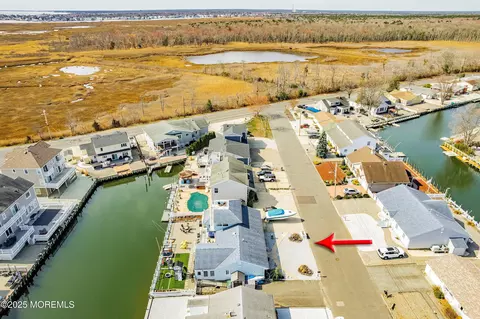 View/Area - 833 Windward Dr, Forked River, NJ 08731 photo 6 of 7