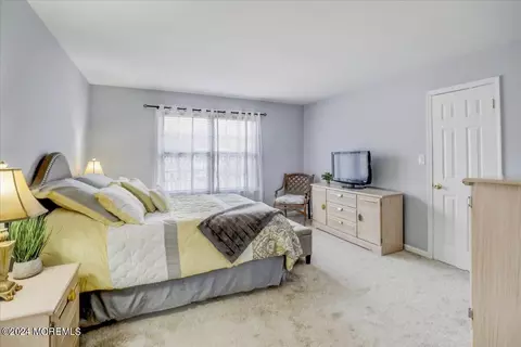 Bedroom - 265 Bartley Rd, Jackson, NJ 08527 photo 1 of 3