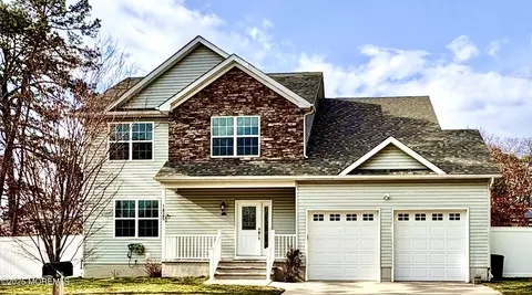1425 Fifth Ave, Toms River, NJ 08757
