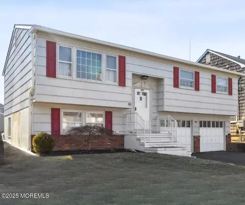 202 Yale Ave, Point Pleasant Beach, NJ 08742