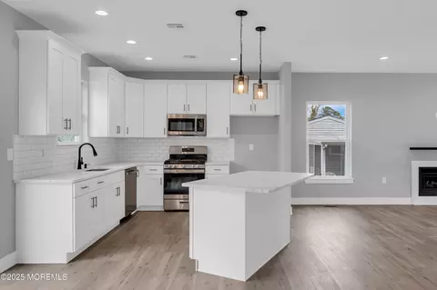 306 Beach Blvd, Forked River, NJ 08731 photo 11