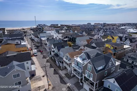View/Area - 26 Beach St, Sea Bright, NJ 07760 photo 5 of 11