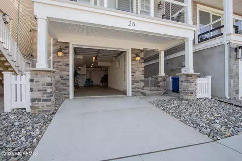 Exterior - 26 Beach St, Sea Bright, NJ 07760 photo 6 of 6