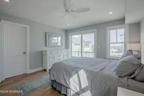 Bedroom - 26 Beach St, Sea Bright, NJ 07760 photo 3 of 5