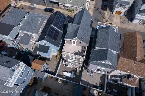 View/Area - 26 Beach St, Sea Bright, NJ 07760 photo 9 of 11