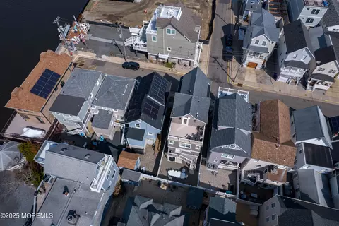 View/Area - 26 Beach St, Sea Bright, NJ 07760 photo 10 of 11