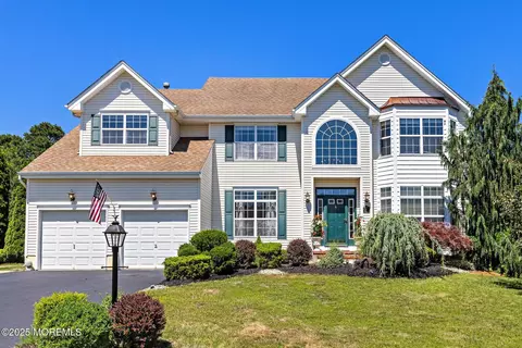 19 Jon Dr, Barnegat, NJ 08005