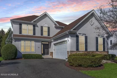 26 W Parsonage Way, Manalapan, NJ 07726