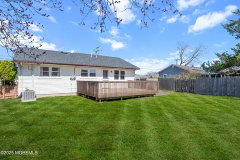 Exterior - 315 Sea Bright Rd, Forked River, NJ 08731 photo 6 of 6