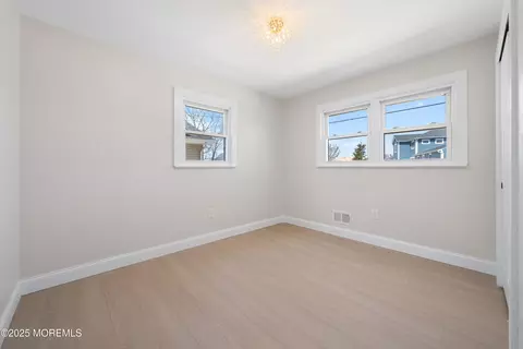 Bedroom - 315 Sea Bright Rd, Forked River, NJ 08731 photo 2 of 4