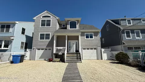 1306 Paul Blvd, Manahawkin, NJ 08050