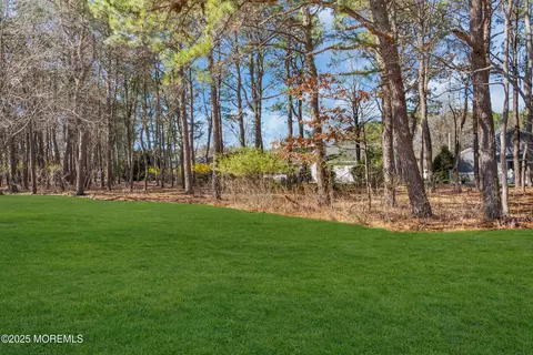 Exterior - 5 Derby Ct, Forked River, NJ 08731 photo 8 of 8