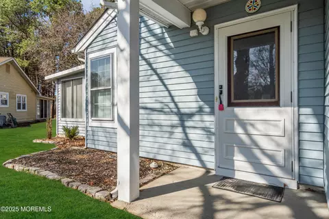 Exterior - 5 Derby Ct, Forked River, NJ 08731 photo 1 of 8