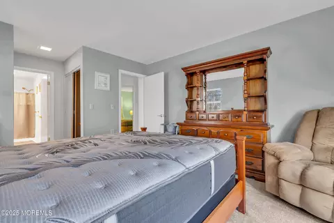 Bedroom - 5 Derby Ct, Forked River, NJ 08731 photo 4 of 4