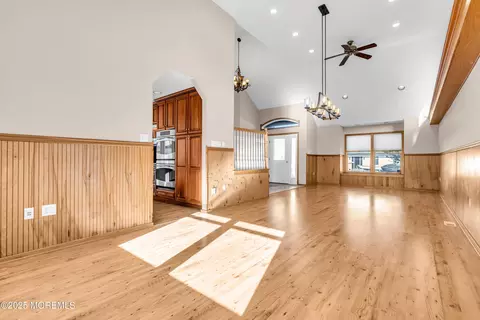 Living - 830 Spar Dr, Forked River, NJ 08731 photo 3 of 12