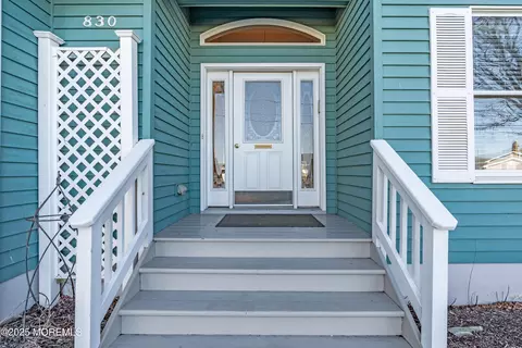 Exterior - 830 Spar Dr, Forked River, NJ 08731 photo 3 of 14