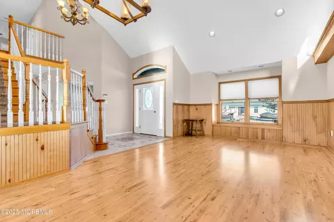 Living - 830 Spar Dr, Forked River, NJ 08731 photo 1 of 12