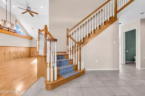 Entry Way - 830 Spar Dr, Forked River, NJ 08731 photo 1 of 4