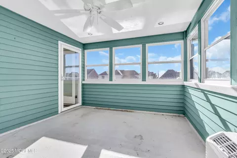Exterior - 830 Spar Dr, Forked River, NJ 08731 photo 6 of 14