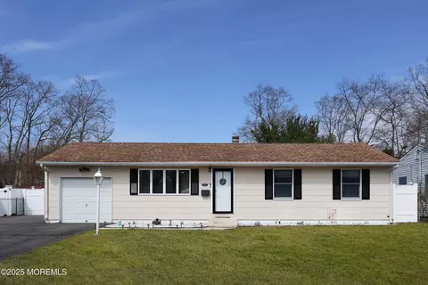 280 Sky Manor Blvd, Brick, NJ 08723