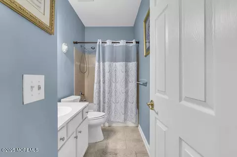 Bath - 5 Marlow Dr, Jackson, NJ 08527 photo 5 of 6