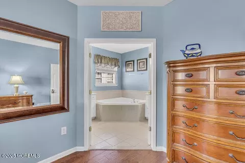 Bedroom - 5 Marlow Dr, Jackson, NJ 08527 photo 3 of 4
