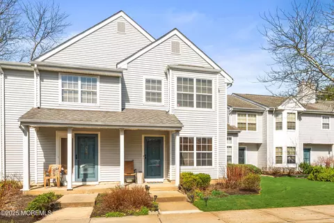 107 Wellington Ct #1-7, Manalapan, NJ 07726